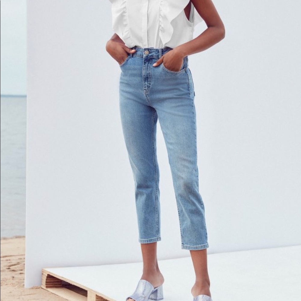 BDG girlfriend jean